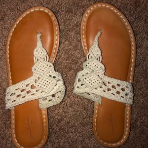 SLIP ON SANDALS